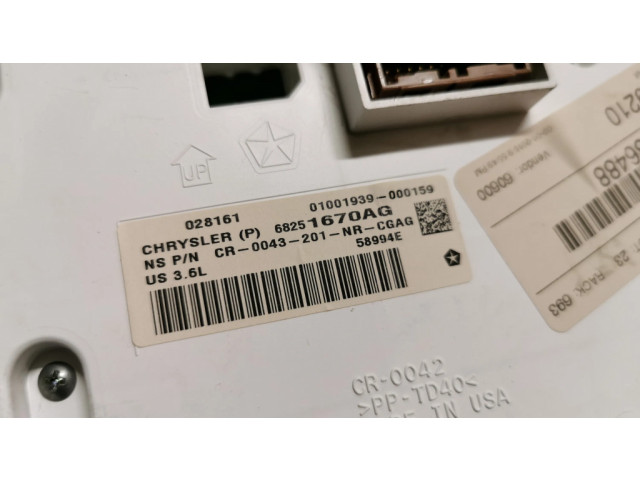 Přístrojová deska Dodge Durango 2016 68251670AG