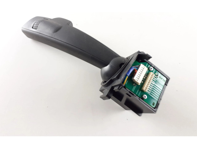 Ручка стеклоочистителей 31275360, E509E360824U176 Volvo V70