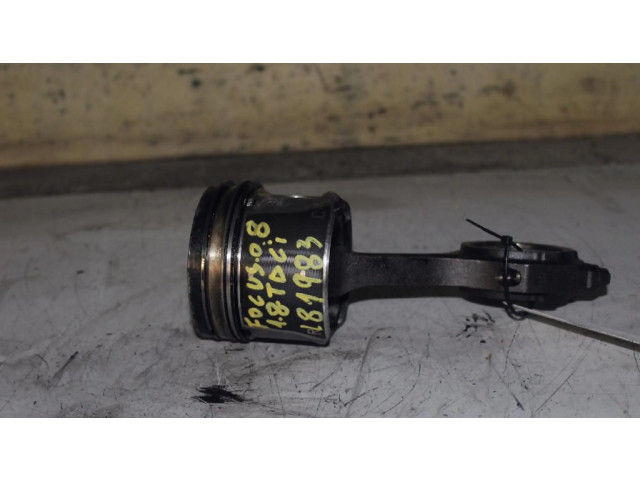 Píst Ford Focus pro benzínový motor 1.6