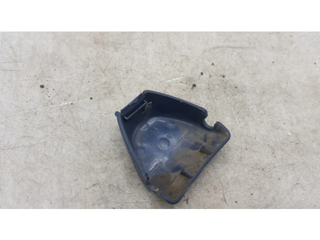 Другая деталь салона