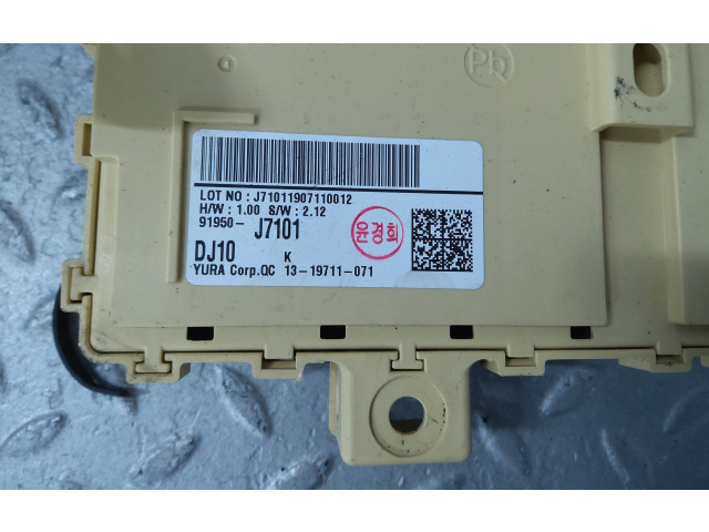 Блок предохранителей 91950J7101, 91950-J7101 KIA Ceed