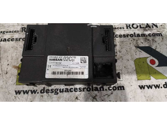 Pojistková skříňka Řídící jednotka BSM 5WK48883 Nissan Navara 2010