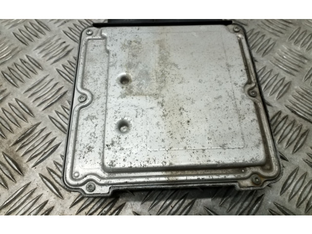 Řídící jednotka 03G906016CC, EDC16U1   Audi A3 S3 A3 Sportback 8P 2005