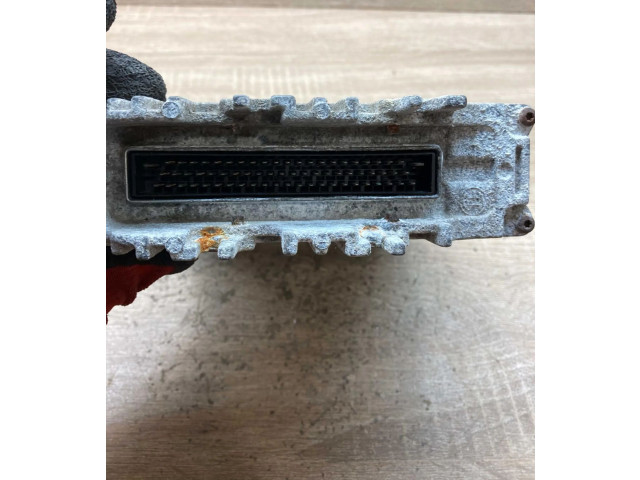 Блок управления двигателем Блок управления 028906021HA, 0281001701 Volkswagen Caddy