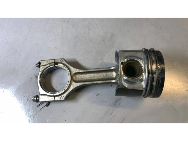 Píst 11248508023, 11257805329 BMW 7 F01 F02 F03 F04 pro naftový motor 3.0 N57 N57D30