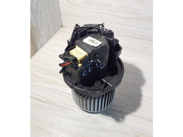 Вентилятор печки DT1163605380 Renault Clio V