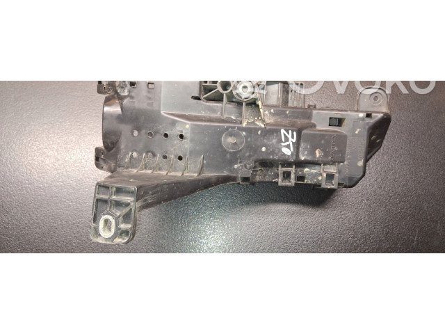 Блок предохранителей  9452547   Volvo XC90    