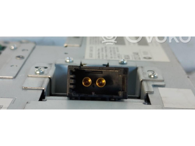 Дисплей    8X2310E889AD   Jaguar XF X250