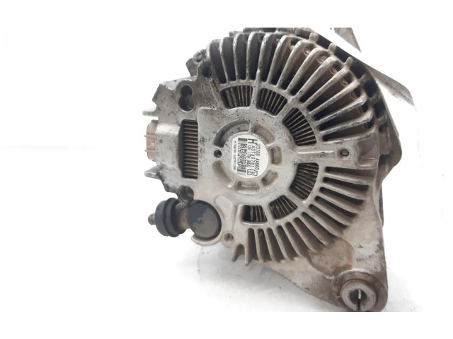 Генератор 23700AA660 Subaru Legacy