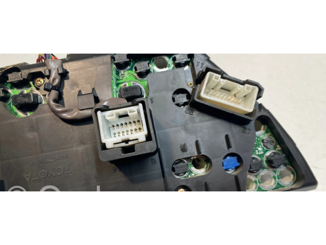 Панель приборов 8380053370 Lexus IS 200-300