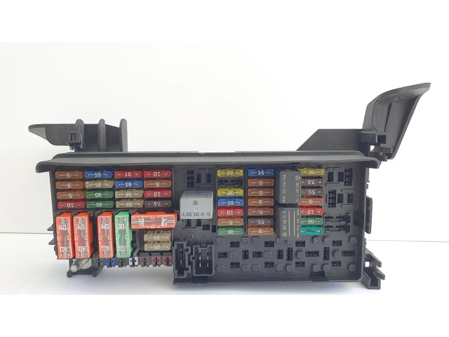 Блок предохранителей A1645402372   Mercedes-Benz R W251    