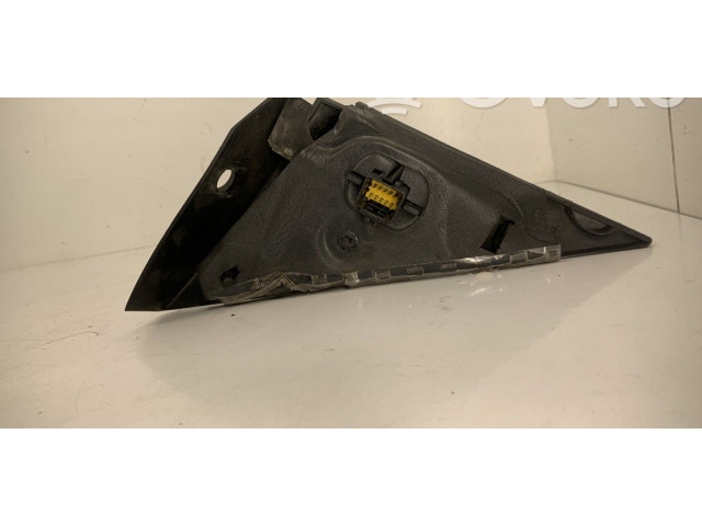 Зеркало электрическое        Mitsubishi Endeavor  2006 - 2008 года   