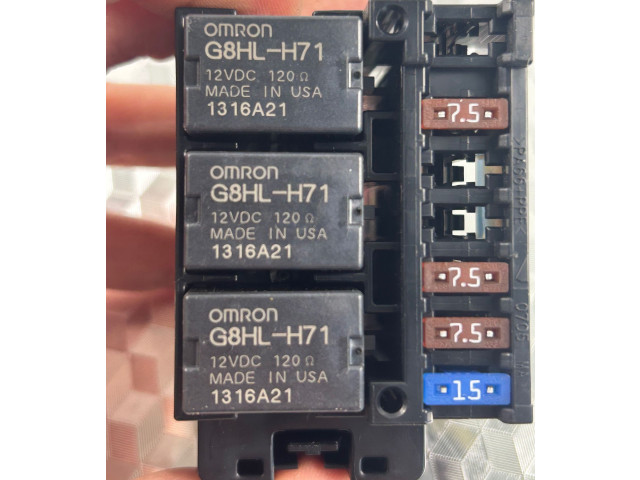 Блок предохранителей    Honda HR-V    