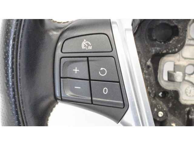 Блок предохранителей  34152636B   Volvo V40    