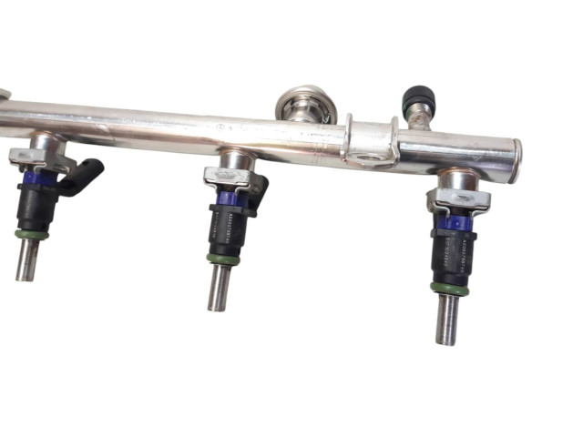 Топливная рампа A2660700395   Mercedes-Benz A W169   для двигателя M 266.920