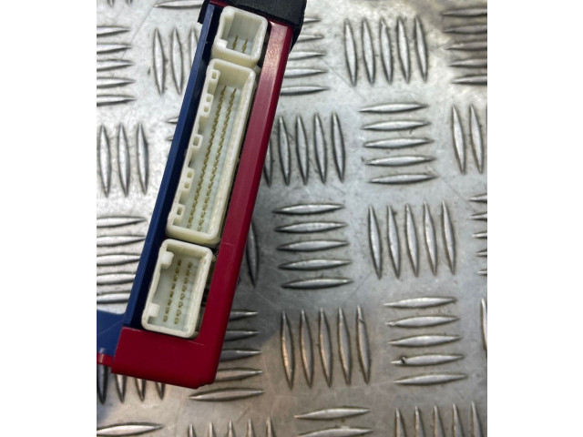 Блок управления АБС 8865053080, 1776002362 Lexus IS 220D-250-350