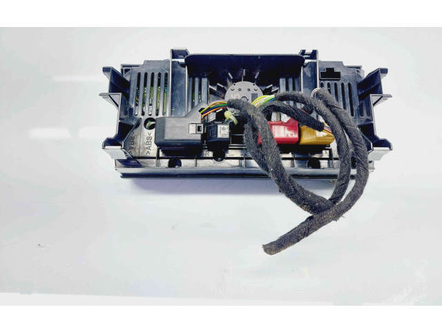 Блок управления климат-контролем 8U0820043D Audi Q3 8U
