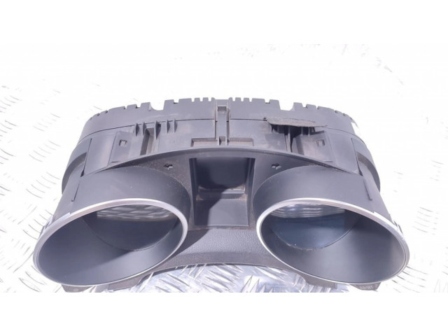 Панель приборов 5K0920860J   Volkswagen Golf VI       