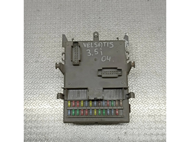 Pojistková skříňka 8200283817, 8200004201E Renault Vel Satis 2004