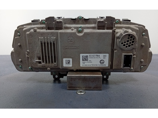 Панель приборов 5E3920770A, 5E3920770A Skoda Octavia Mk4