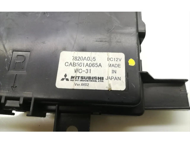 Блок управления климат-контролем 7820A055, CAB501A065A   Citroen C-Crosser