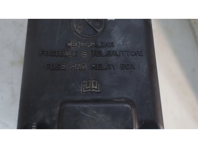 Блок предохранителей     Opel Combo D    