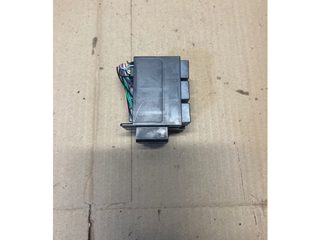 Блок предохранителей    Honda HR-V    