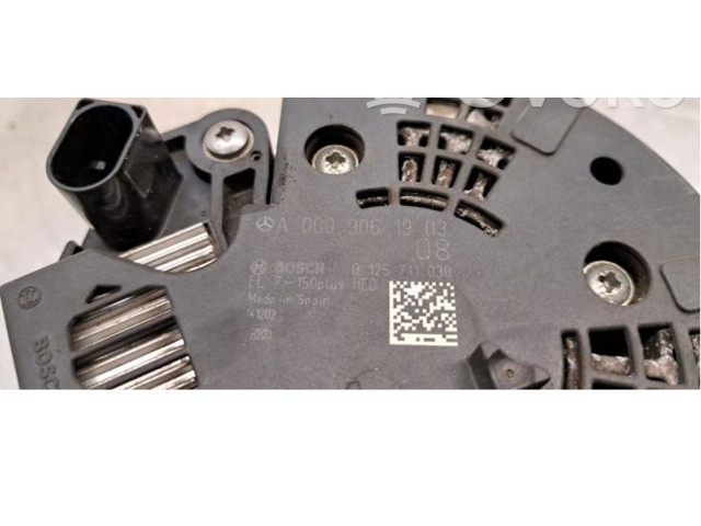 Генератор A0009061903   Mercedes-Benz GLA W156      