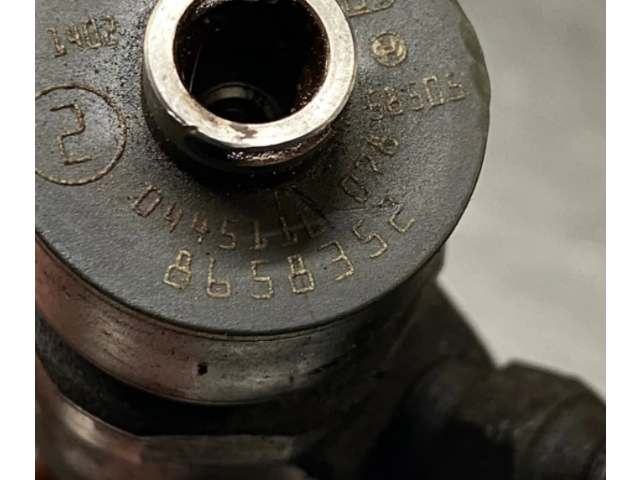 Форсунка 8658352, 30756063 Volvo S80