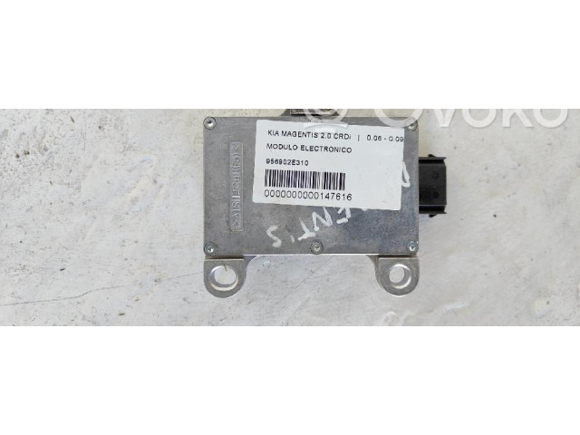 Блок управления 956902E310   KIA Magentis