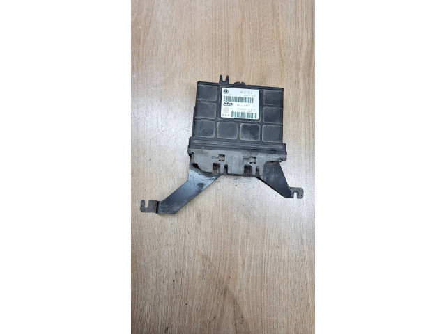 Блок управления коробкой передач 09A927750B, ADC10202   Volkswagen Golf IV