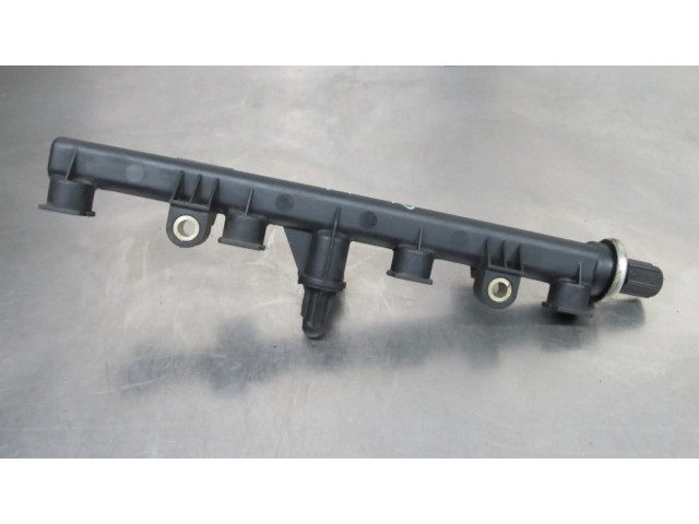 Vstřikovací lišta 280151073 Fiat Punto (188) pro benzínový motor 1.2 188A5000