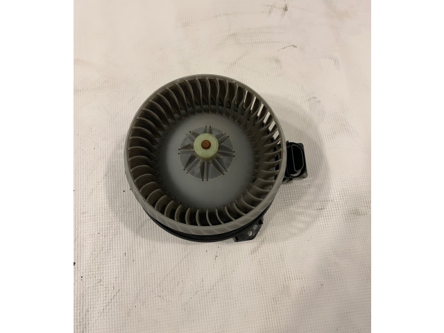 Вентилятор печки 2727000311 Suzuki Swift