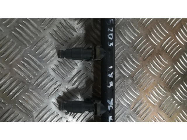 Vstřikovač 0280155884, PA66GF35 Rover 45 pro benzínový motor 1.8 18K4FP38