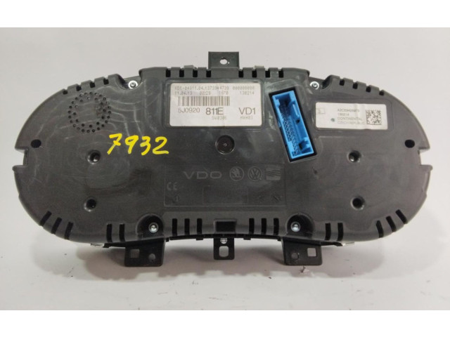 Спидометр (приборный щиток) 5J0920811E   Skoda Fabia Mk3 (NJ)   