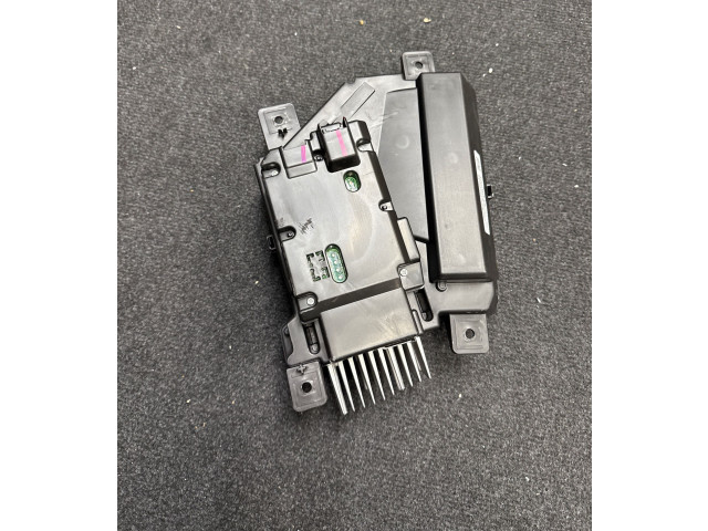 Дисплей 84016314, 840200059 Chevrolet Camaro