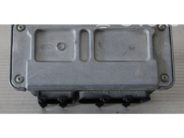 Řídící jednotka 03C906024AM   Volkswagen Caddy 2008