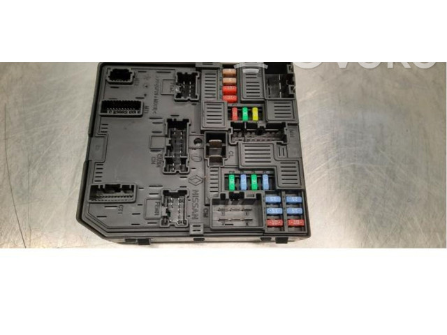 Pojistková skříňka 284B66727R Renault Megane IV 2018