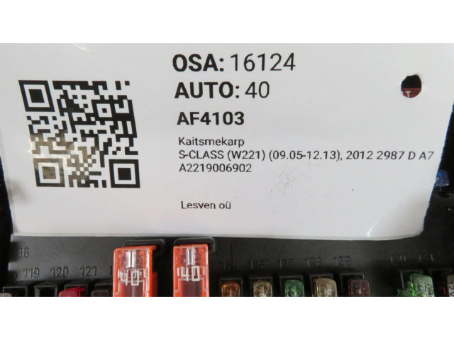Pojistková skříňka A2219006902, A2219067000 Mercede-Benz S W221 2012