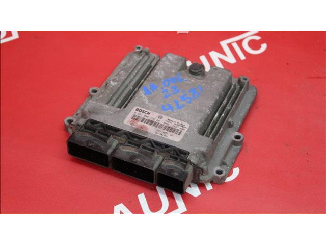 Блок управления двигателем Блок управления DA.006.23.42581 Dacia Dokker