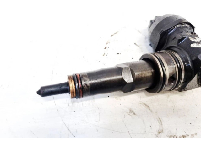 Форсунка 038130073 Skoda Octavia Mk2 (1Z)