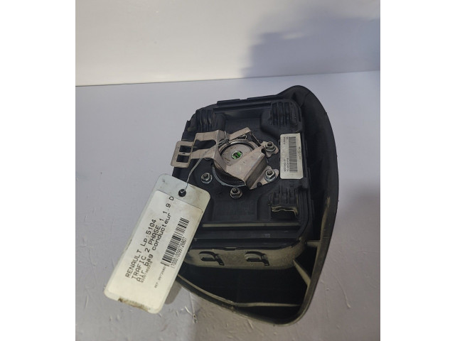 Подушка безопасности водителя    Renault Trafic II (X83)