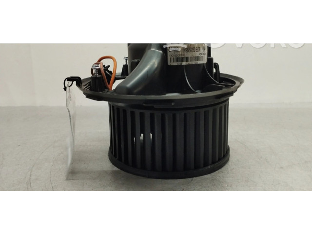 Вентилятор печки 1K1820015L, N998923D Audi Q3 8U