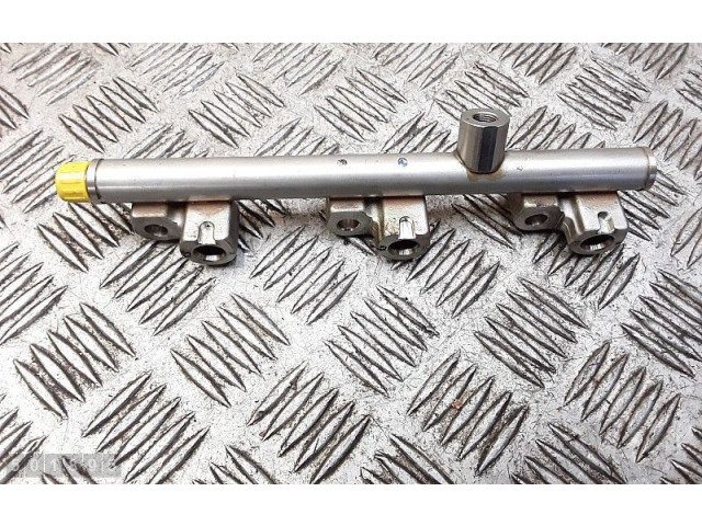 Vstřikovací lišta Suzuki Baleno IV K10C