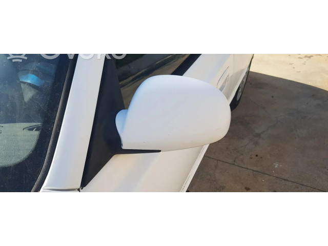 Zpětné zrcátko Hyundai Accent