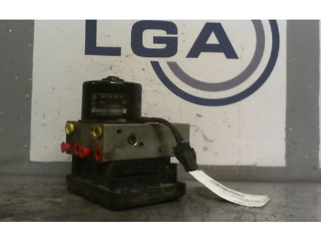 Блок АБС 8N0698517   Skoda  Octavia Mk1 (1U)  1996 - 2004 года