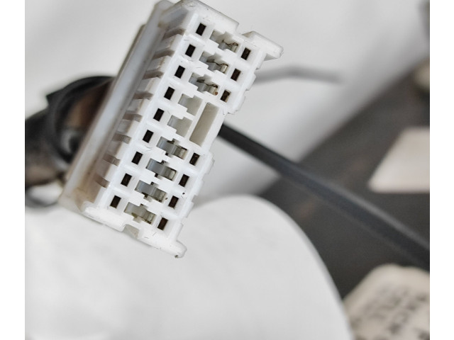 Зеркало электрическое        Nissan Titan   -  года   