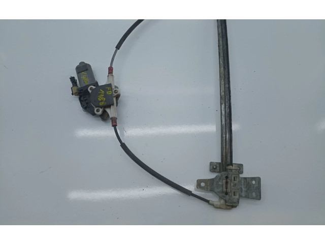 Передний двигатель механизма для подъема окон    Nissan Terrano