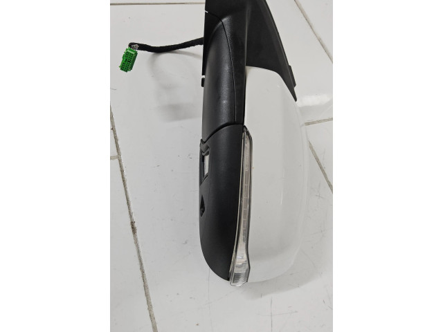 Зеркало электрическое        Volvo S60  2014 - 2018 года   