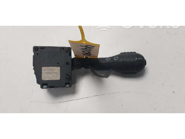 Ручка стеклоочистителей 7700832722   Renault Twingo I